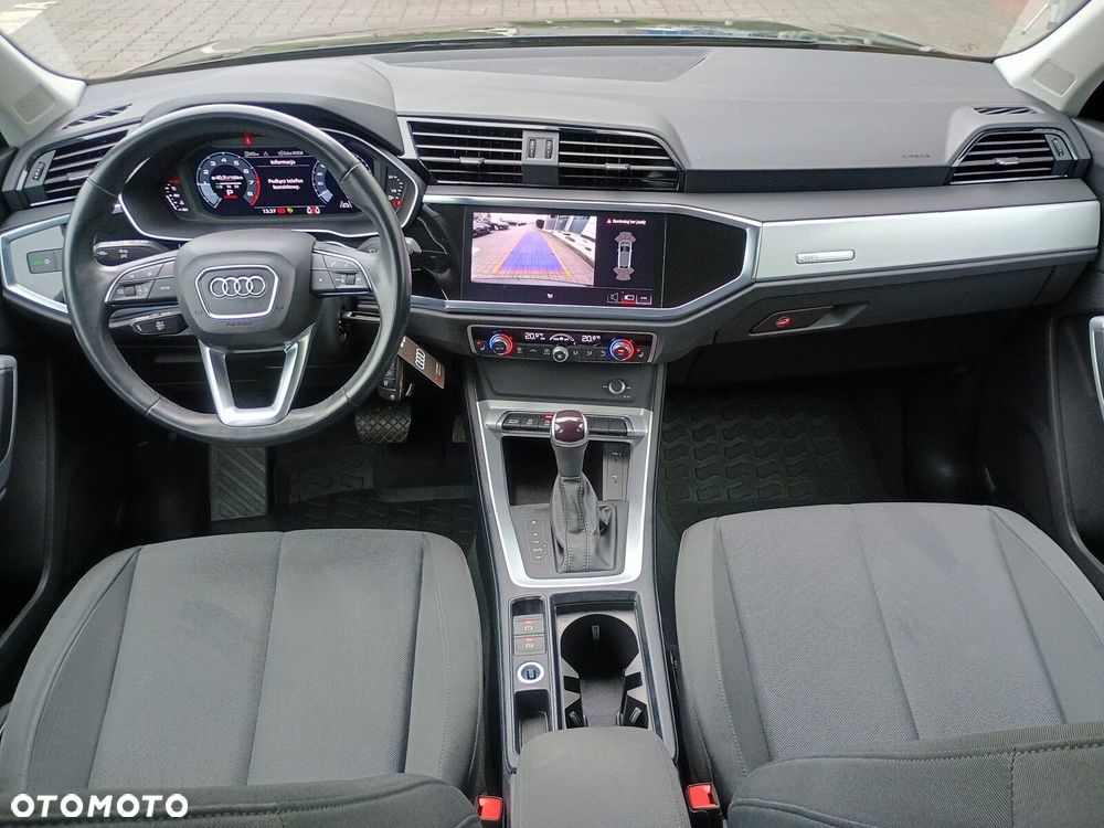 Audi Q3 Sportback - 13