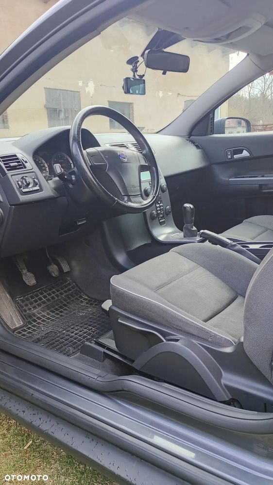 Volvo C30 1.6D - 18