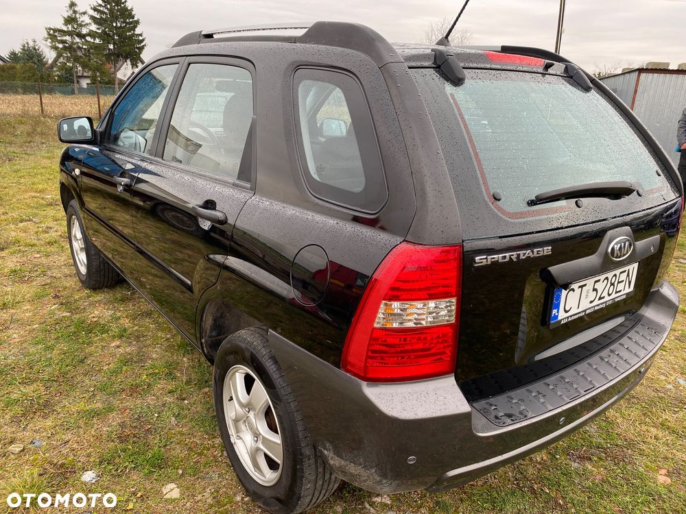 Kia Sportage 2.0 2WD Cup - 13