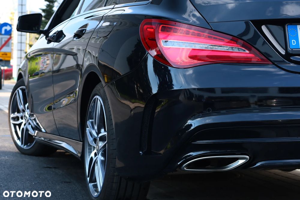 Mercedes-Benz CLA 200 7G-DCT AMG Line - 23