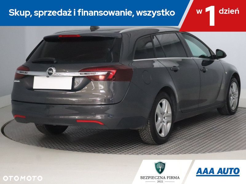 Opel Insignia - 7
