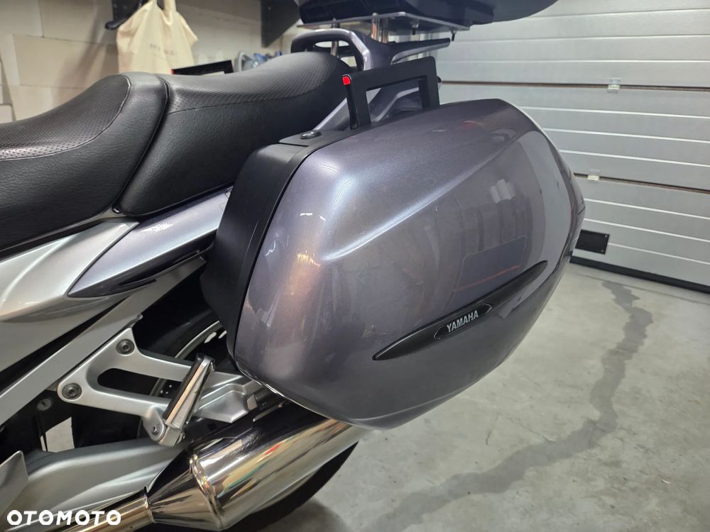 Yamaha FJR - 7