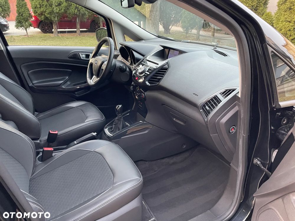 Ford EcoSport 1.0 EcoBoost TITANIUM - 24