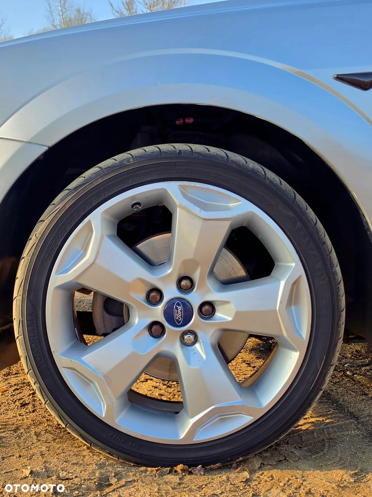 Ford Mondeo 2.0 Ghia - 15