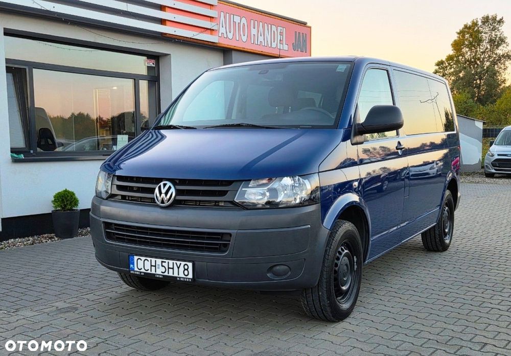 Volkswagen Transporter - 1
