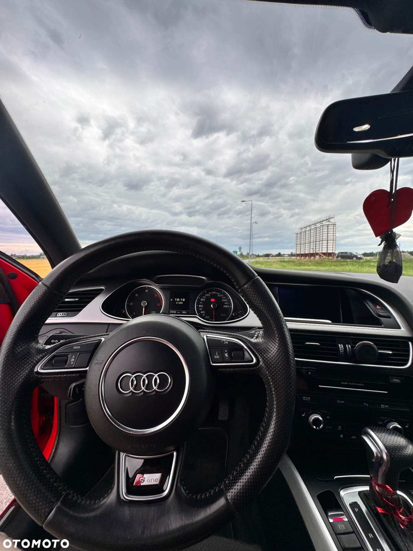 Audi A4 2.0 TDI Quattro Line S tronic - 22