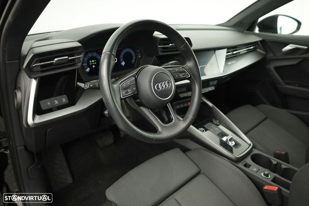 Audi A3 Sportback 45 TFSIe S line - 7