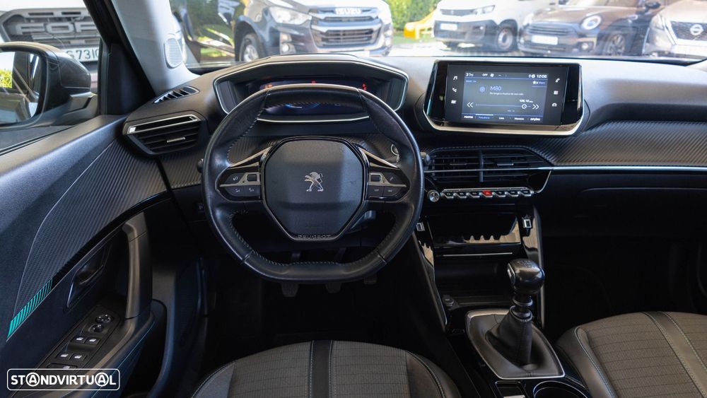 Peugeot 2008 1.2 PureTech Allure - 6