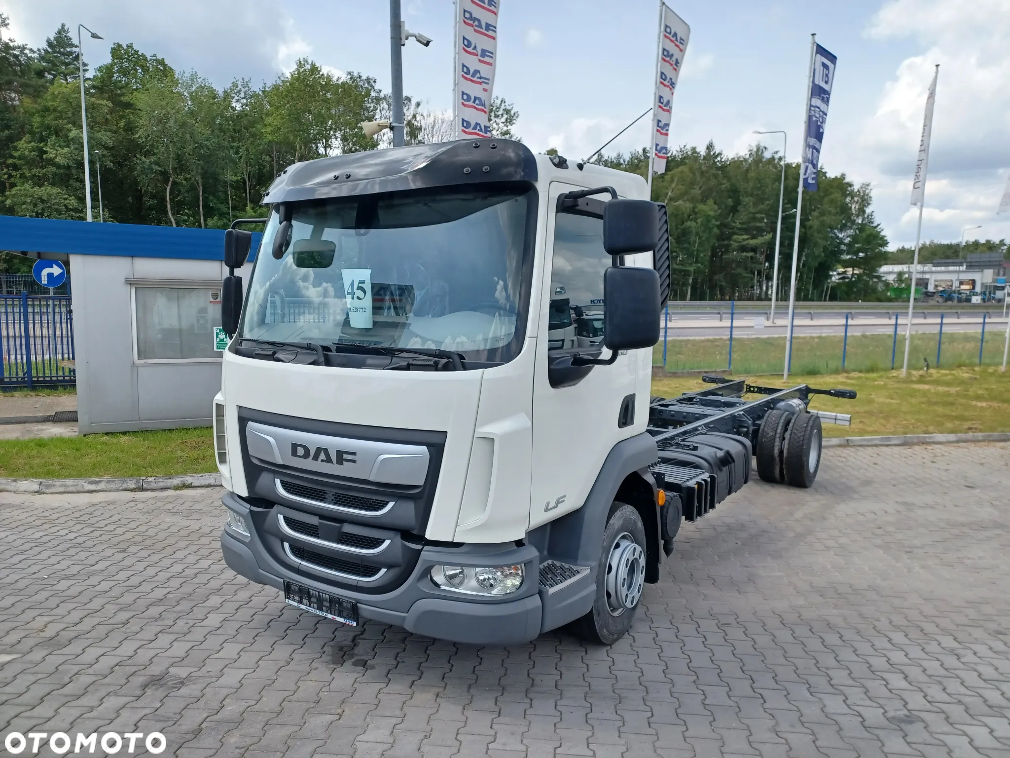 DAF LF 260 FA  4x2 12 t dmc Podwozie pod zabudowę,! Fabrycznie nowe! - 3