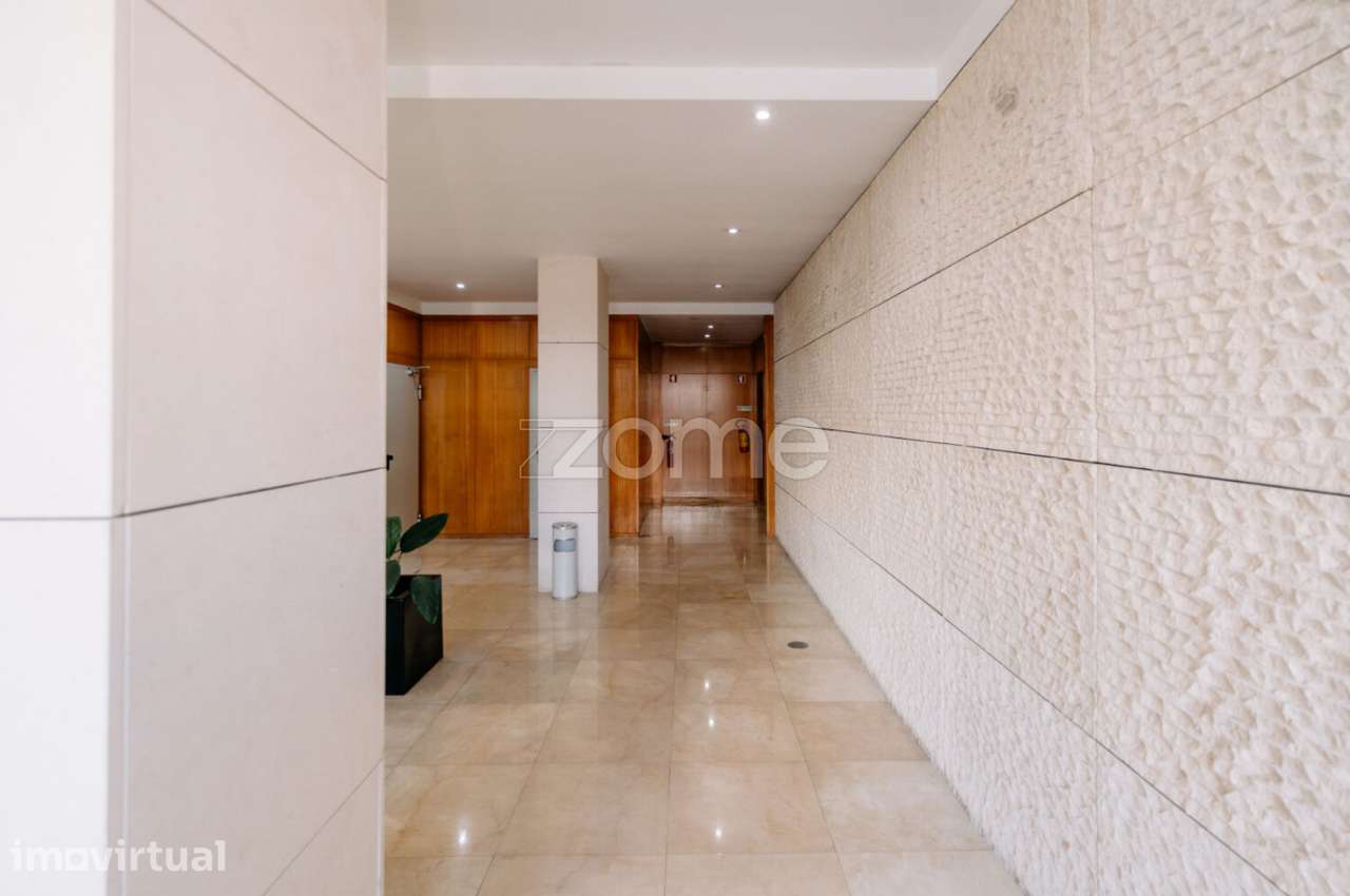 Apartamento T2 - Condomínio Páteo de Quires - Vila Nova da Telha - Grande imagem: 4/25