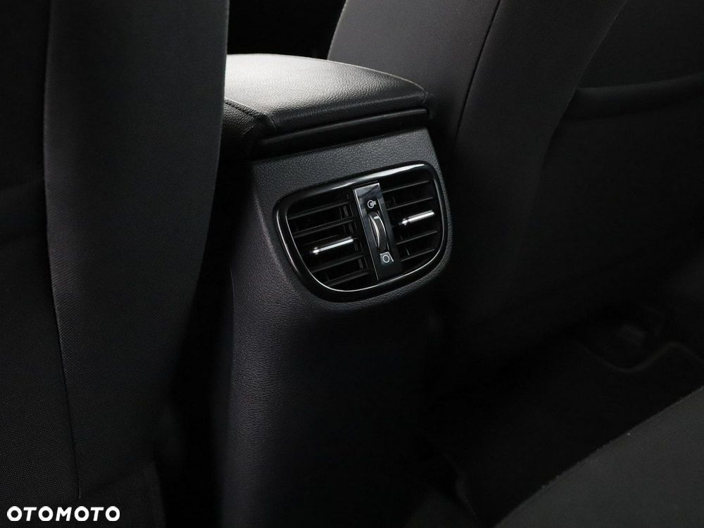 Kia Ceed 1.6 GDI DCT OPF Vision - 39