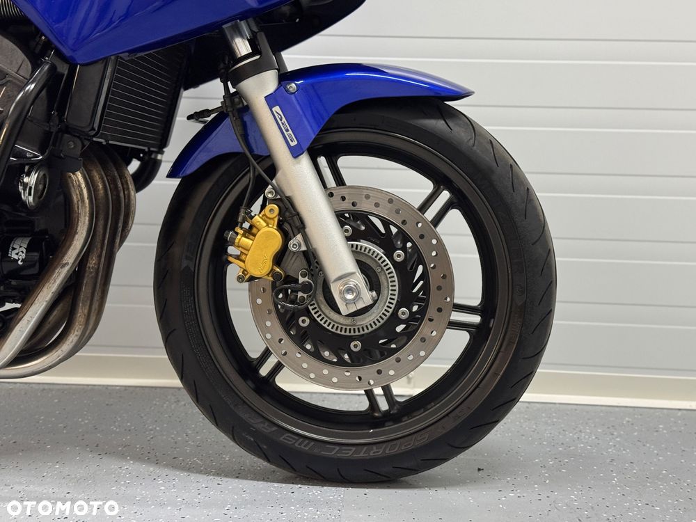 Honda CBF - 7