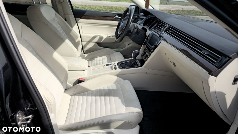 Volkswagen Passat 2.0 TSI BMT Highline DSG - 11