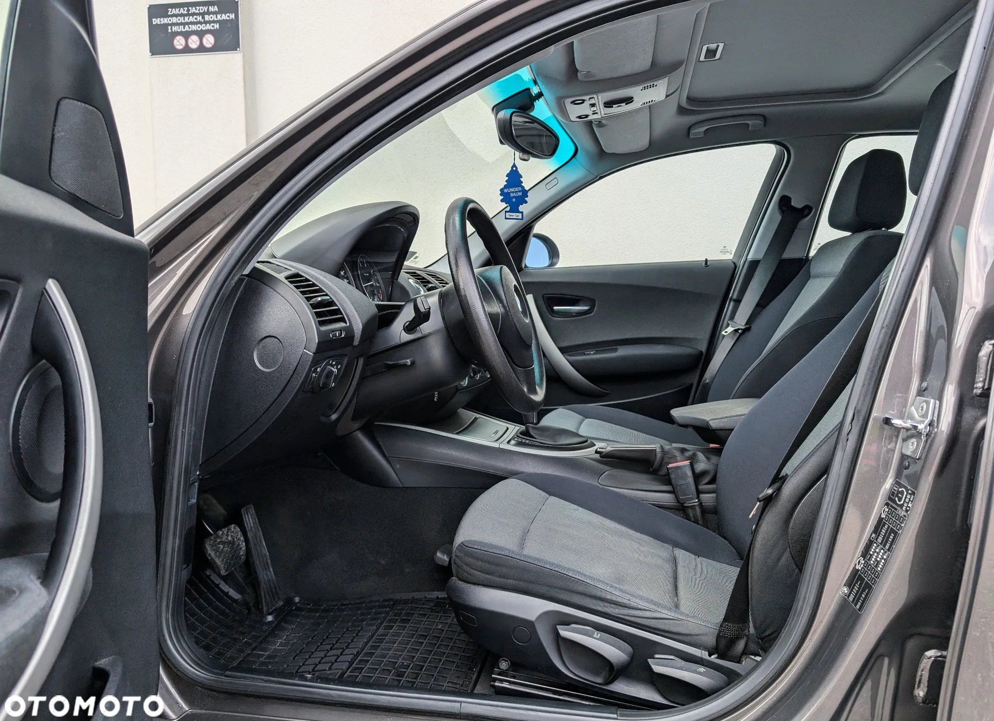 BMW Seria 1 118i - 12