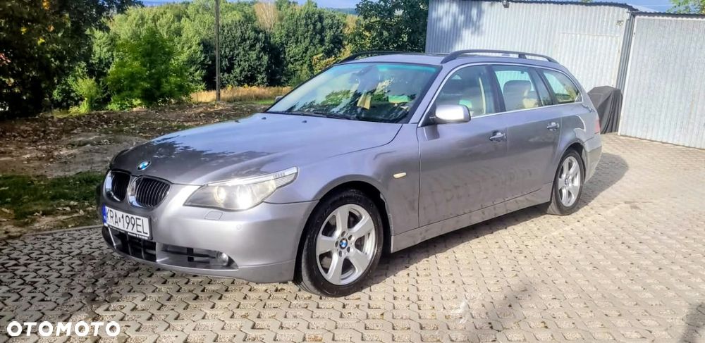 BMW 5 Series 2006 photo 2