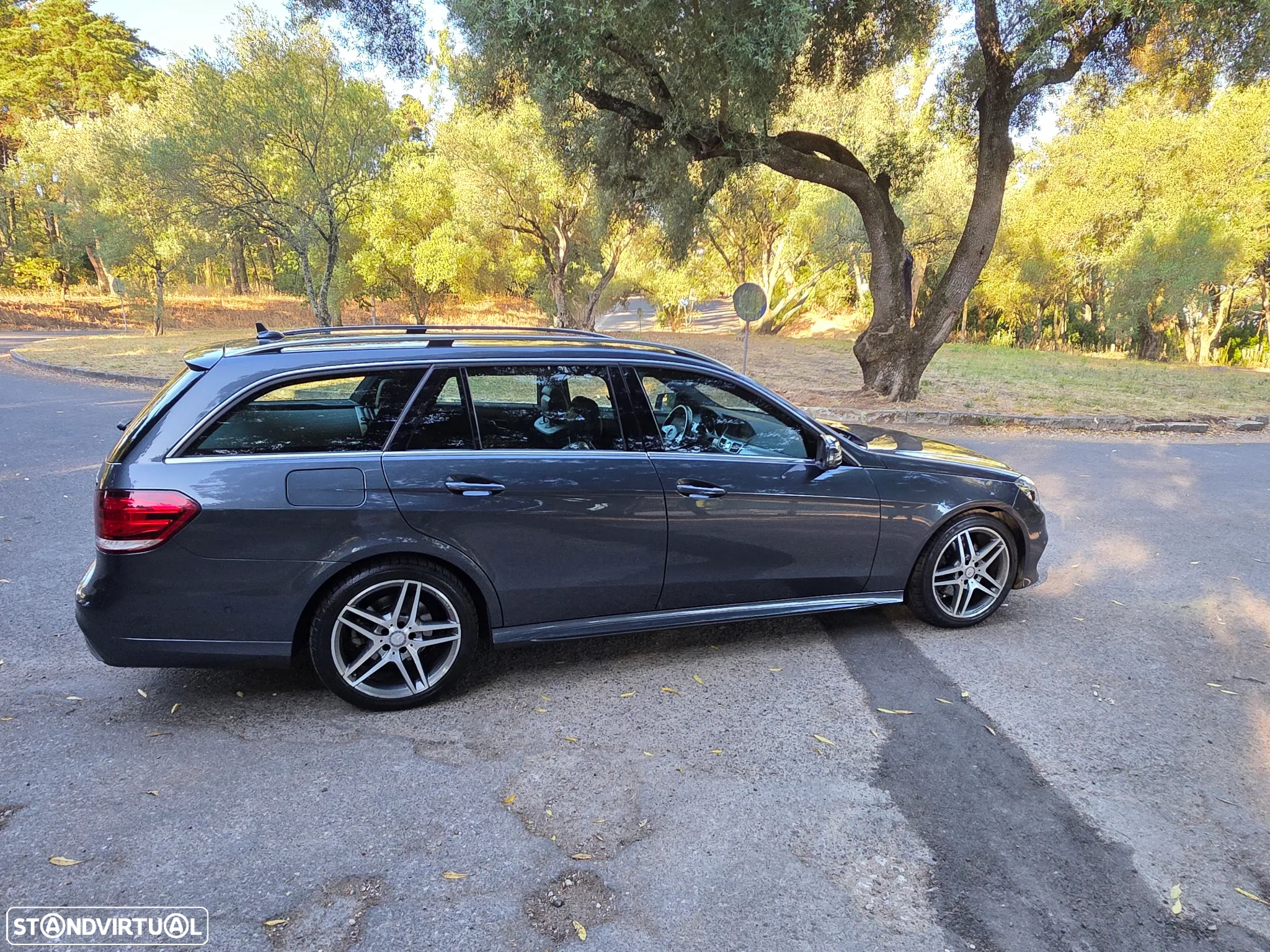 Mercedes-Benz E 300 Bluetec Hybrid Avantgarde - 5