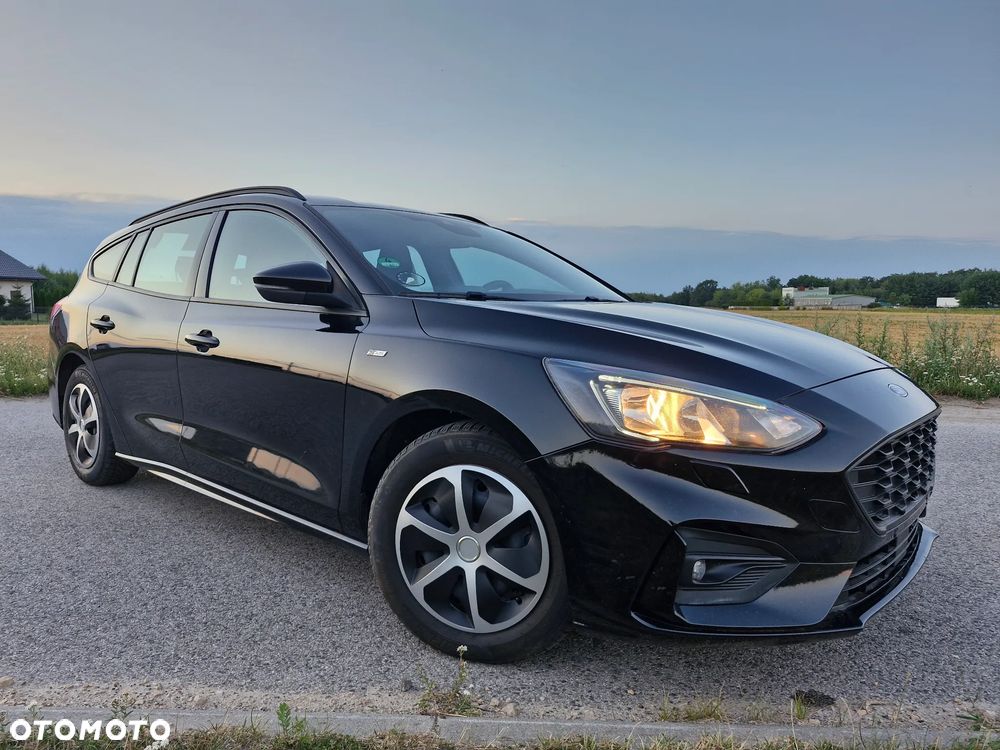 Ford Focus ver-2-0-ecoblue-st--line - 3