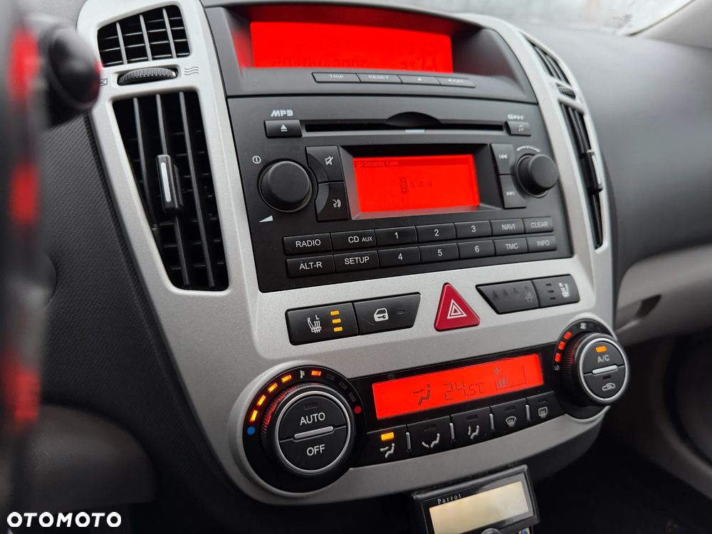 Kia Ceed 2.0 CVVT Spirit - 20