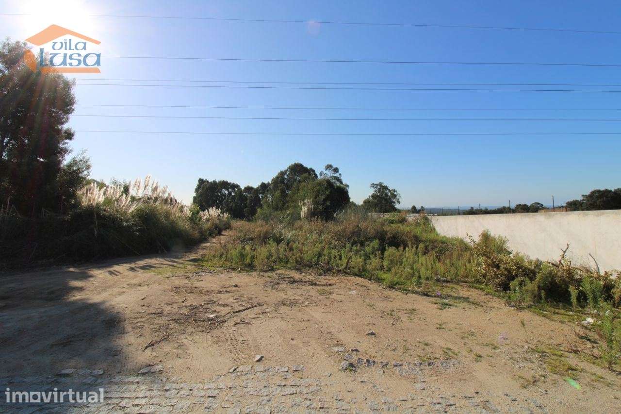 Terreno com 12.317 m2 no centro dos Carvalhos para a construção de ... - Grande imagem: 4/14