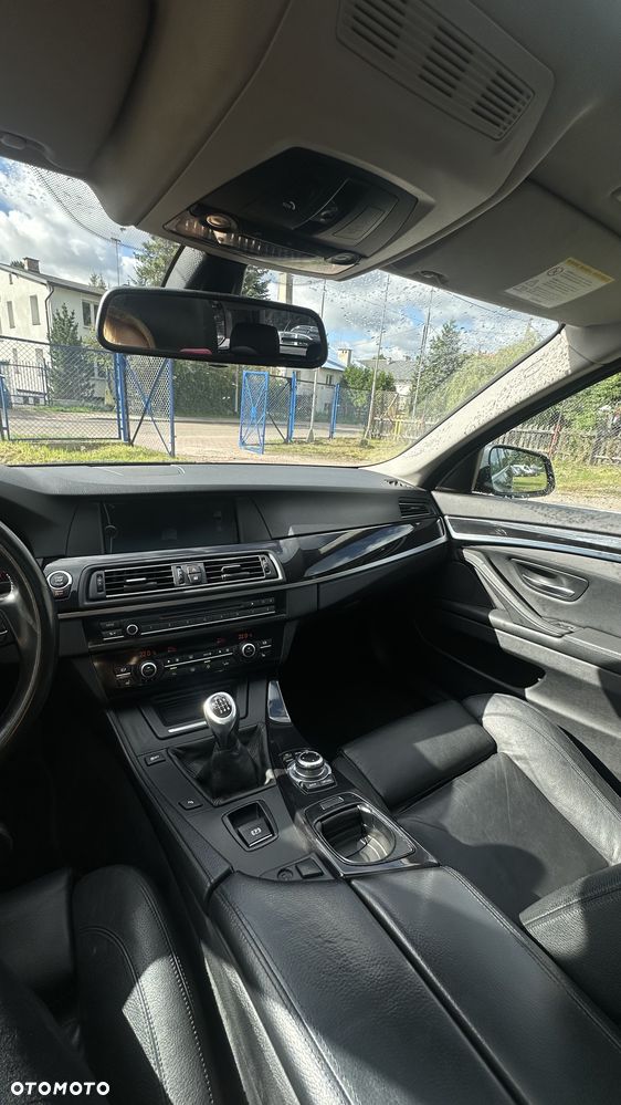 BMW Seria 5 520d - 3