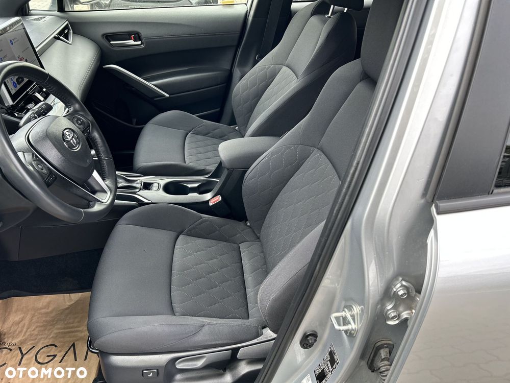 Toyota Corolla Cross - 14