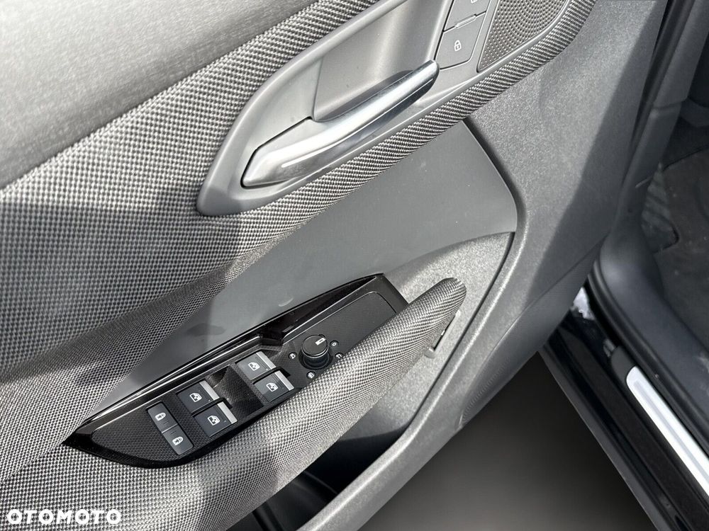 Audi Q3 - 18