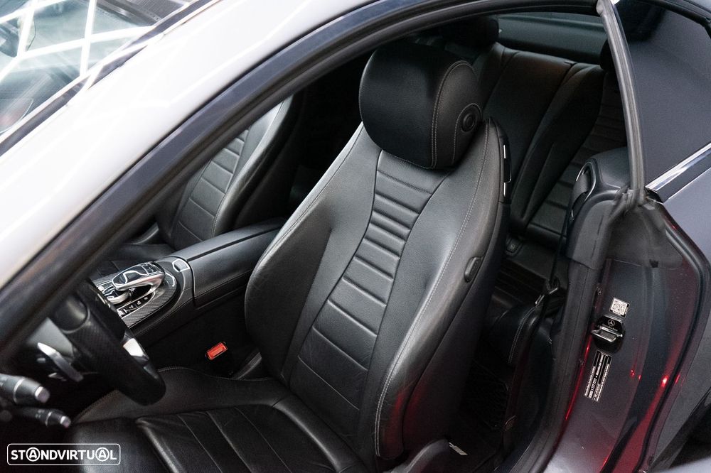 Mercedes-Benz E 220 d AMG Line - 27