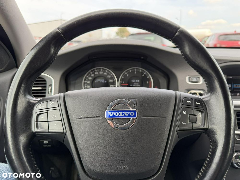 Volvo V60 D3 Geartronic Summum - 15