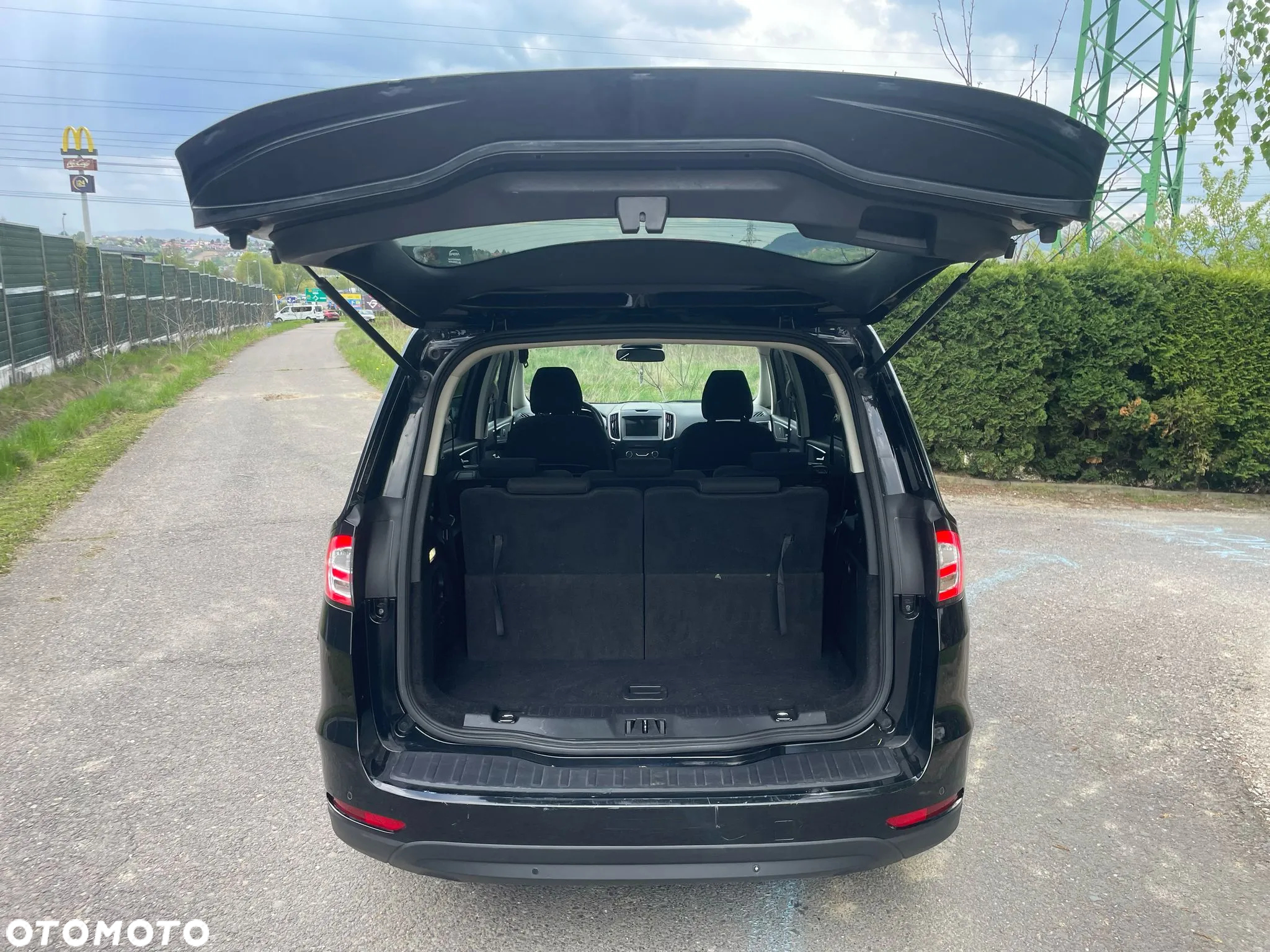 Ford Galaxy - 9