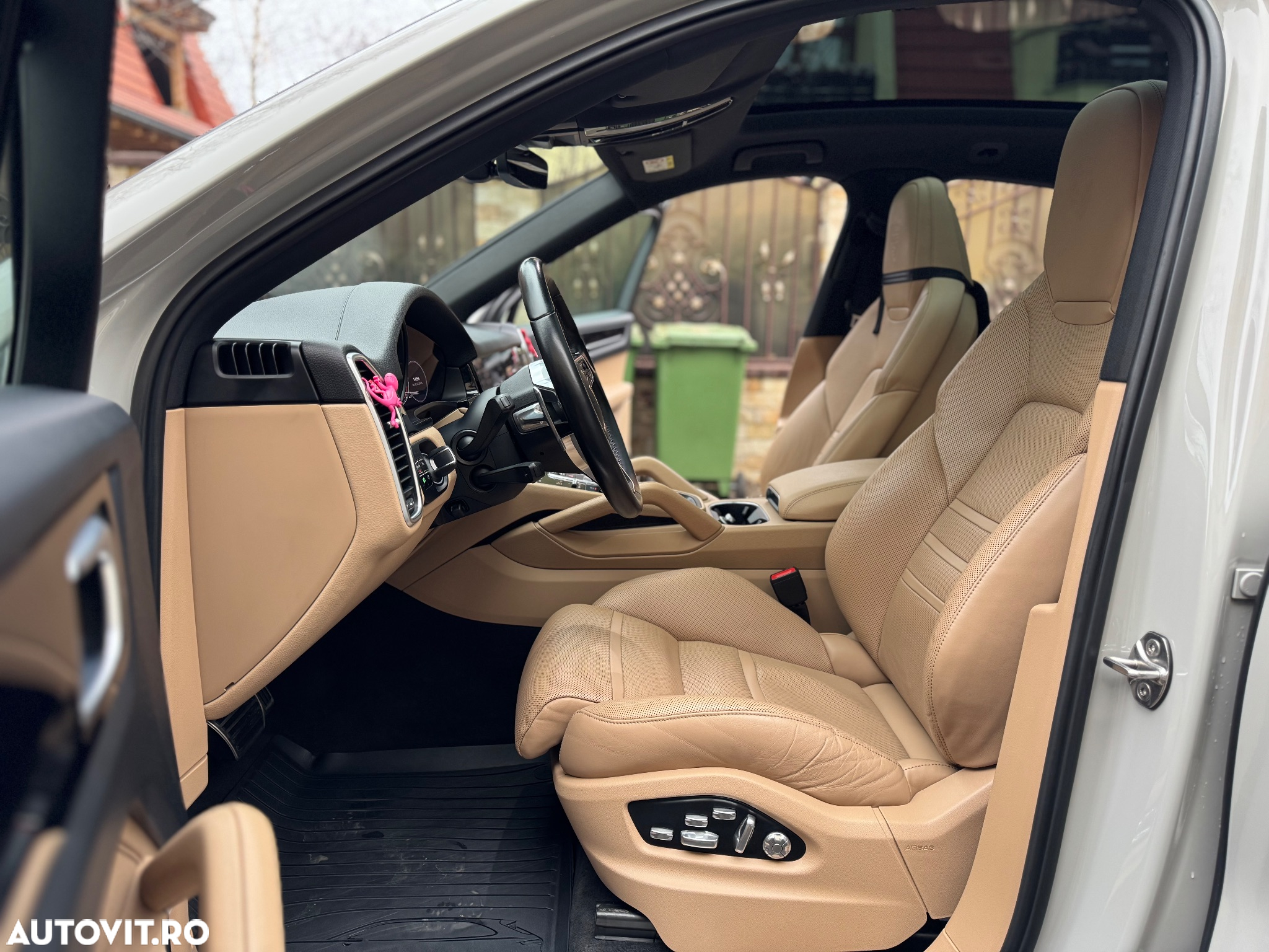 Porsche Cayenne Coupe S - 14