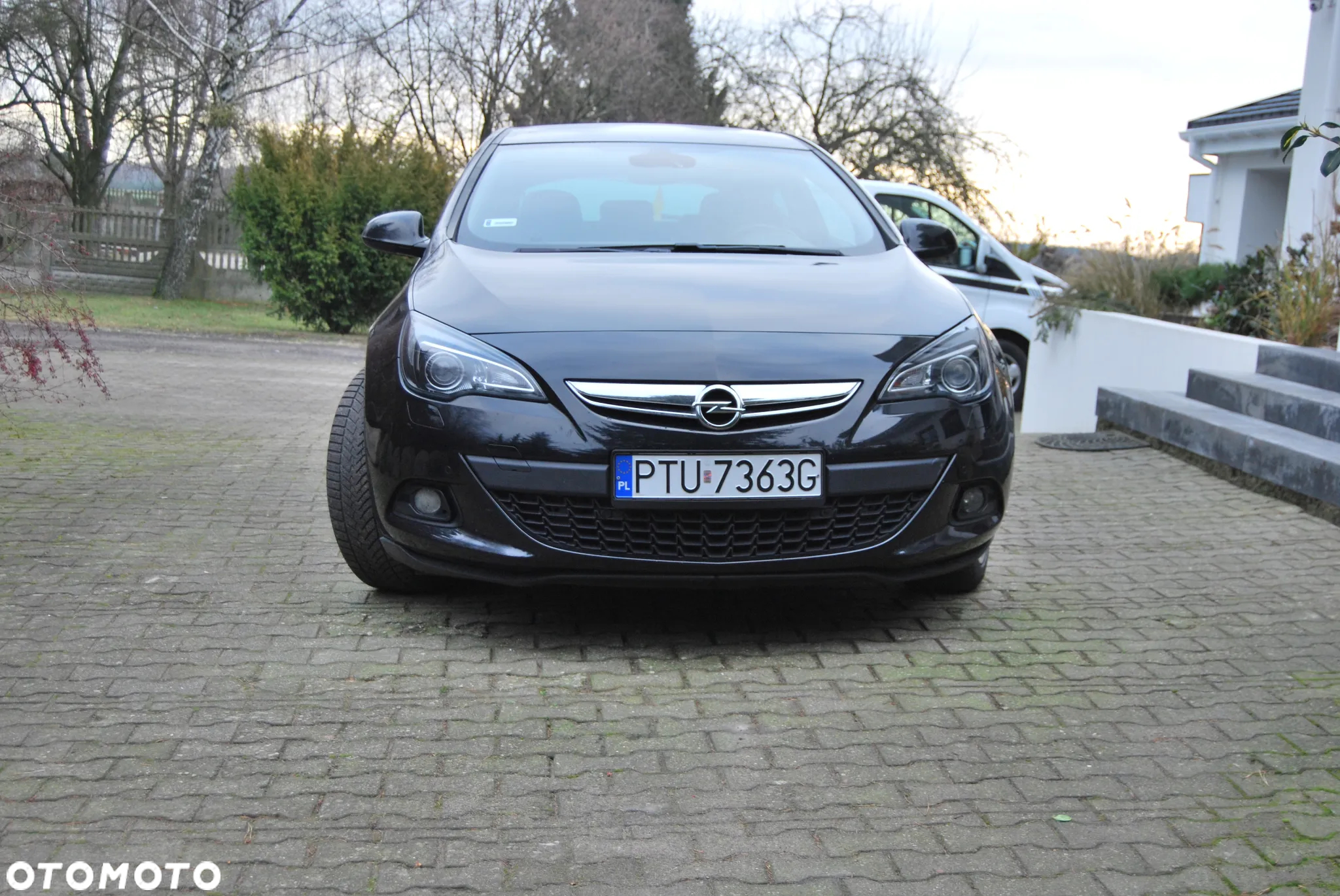 Opel Astra IV GTC 1.7 CDTI Sport S&S - 6
