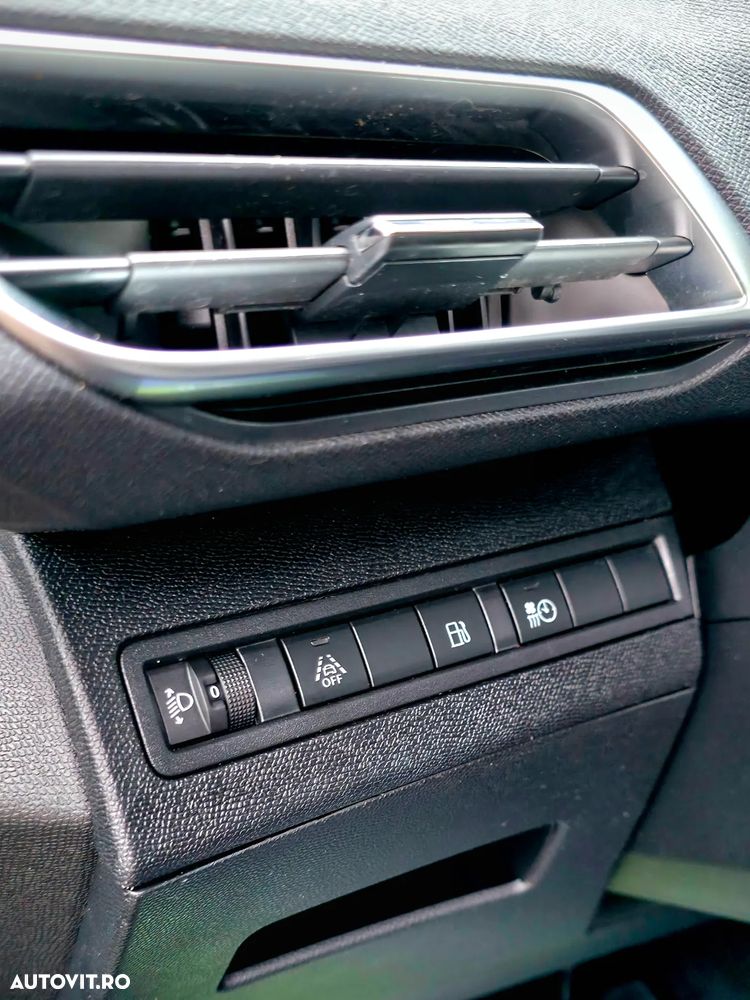 Peugeot 3008 225 e-EAT8 Allure Pack - 9