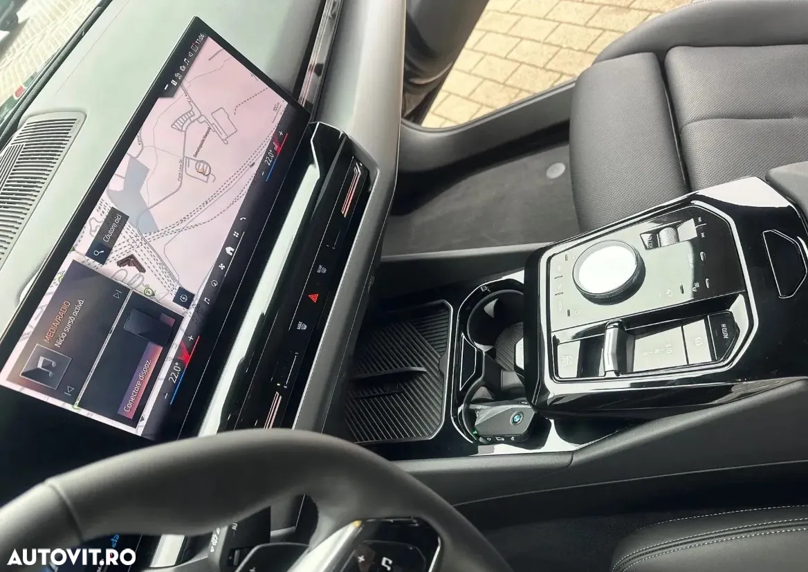 BMW Seria 5 520i AT MHEV - 9