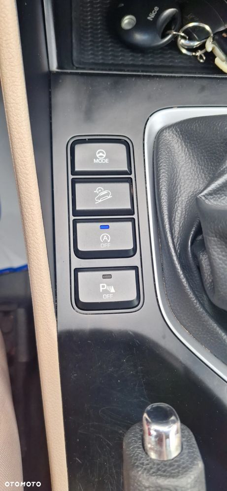 Hyundai Tucson 1.6 GDI BlueDrive Comfort 2WD - 21