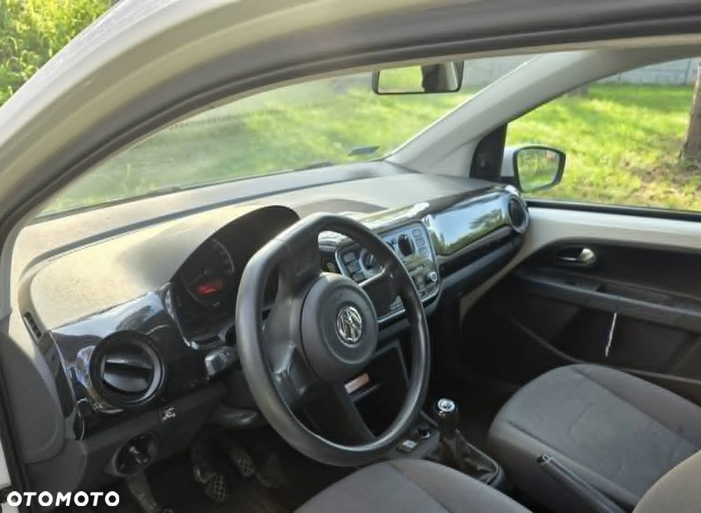 Volkswagen up! 1.0 move - 6