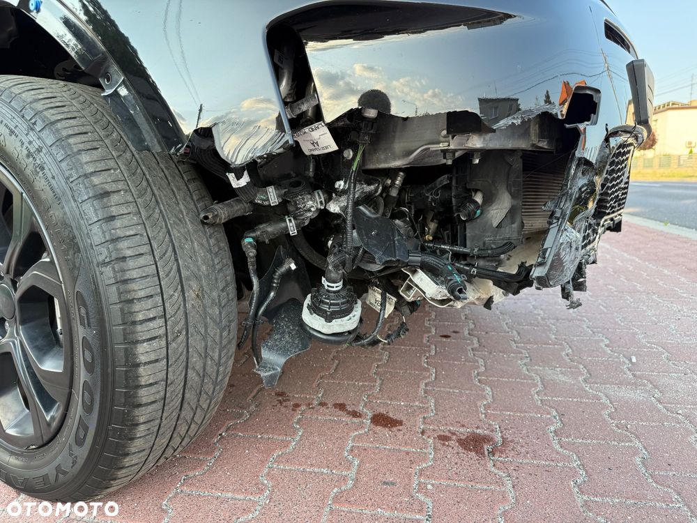 Land Rover Discovery Sport P300e R-Dynamic S - 19