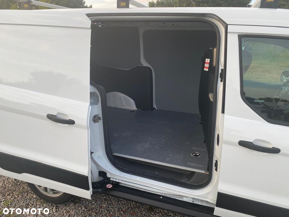Ford Transit Connect - 8