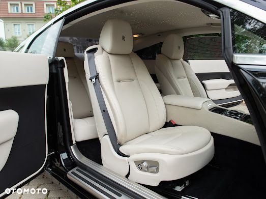 Rolls-Royce Wraith - 22