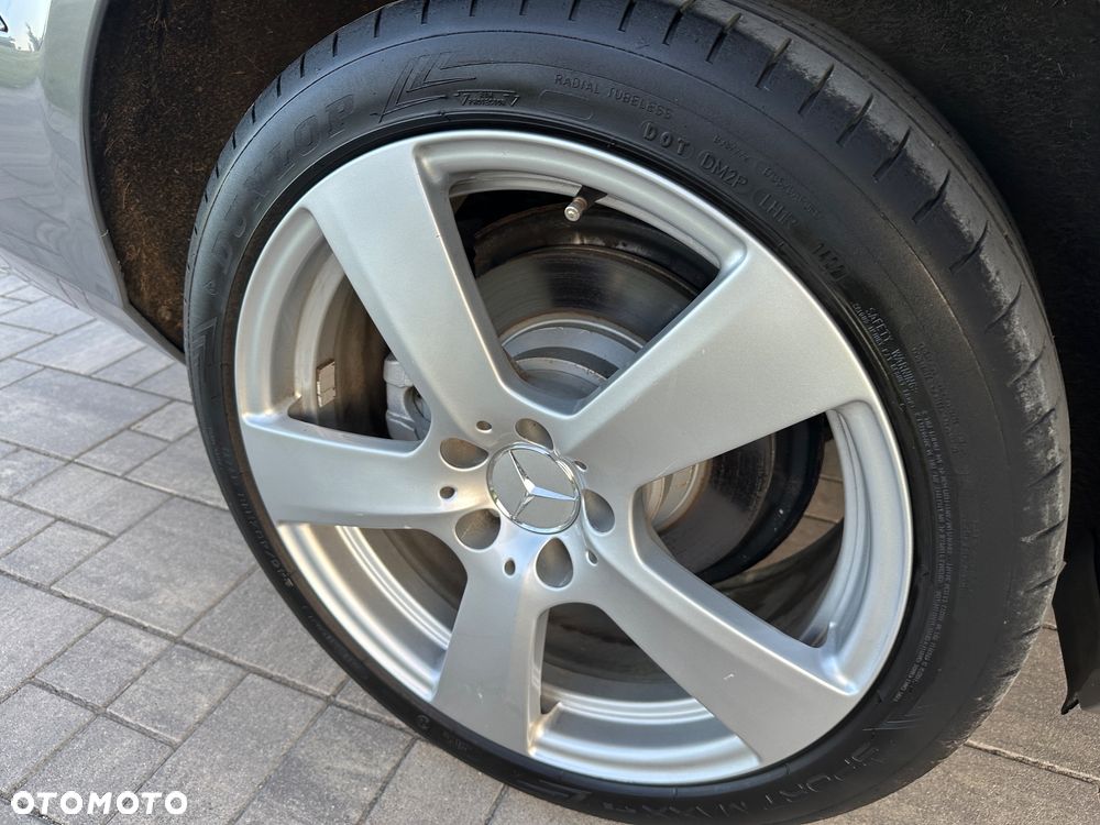 Mercedes-Benz Klasa E 350 CDI 4-Matic BlueEff Avantgarde - 23
