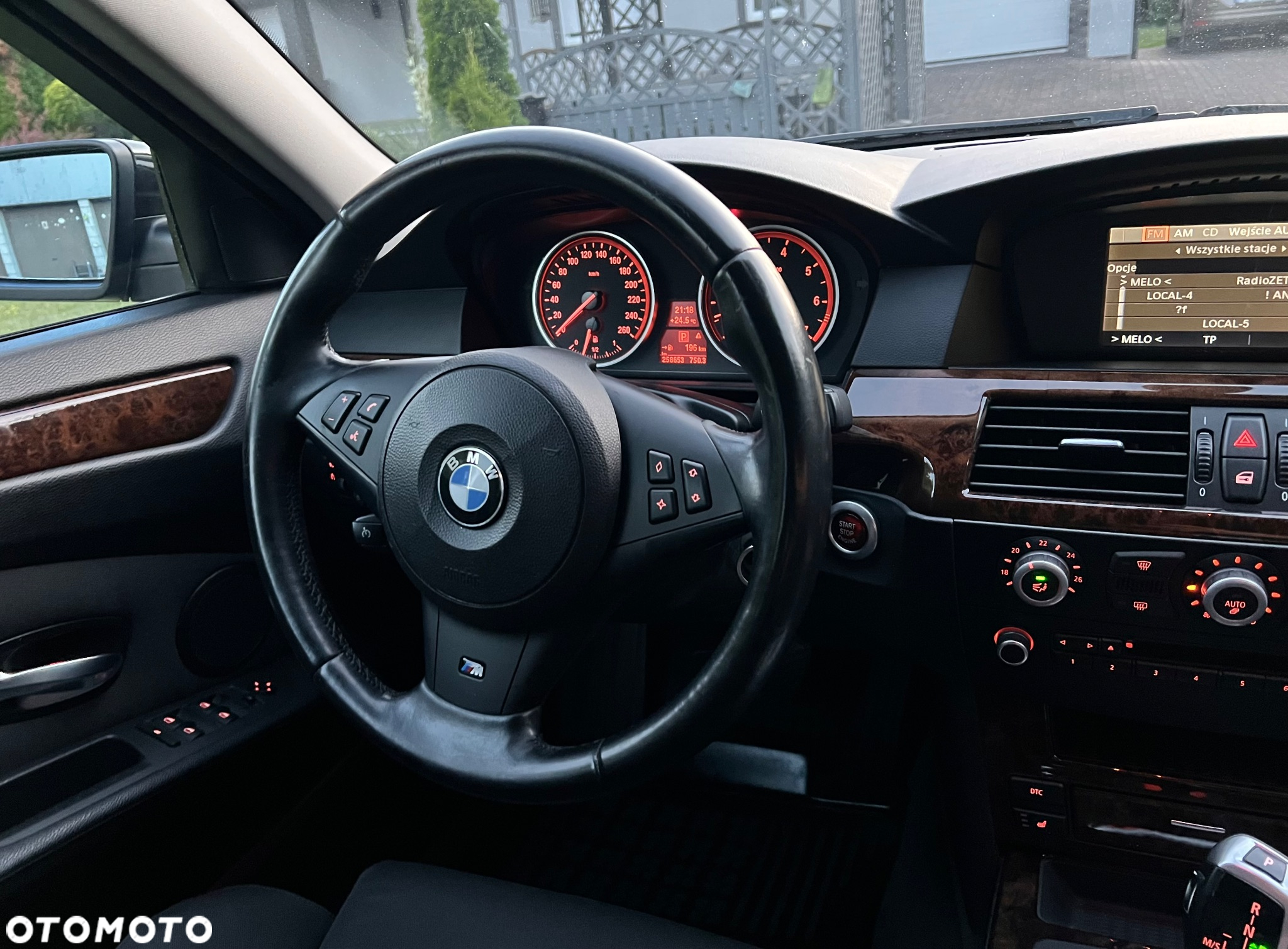 BMW Seria 5 523i Edition Lifestyle - 13