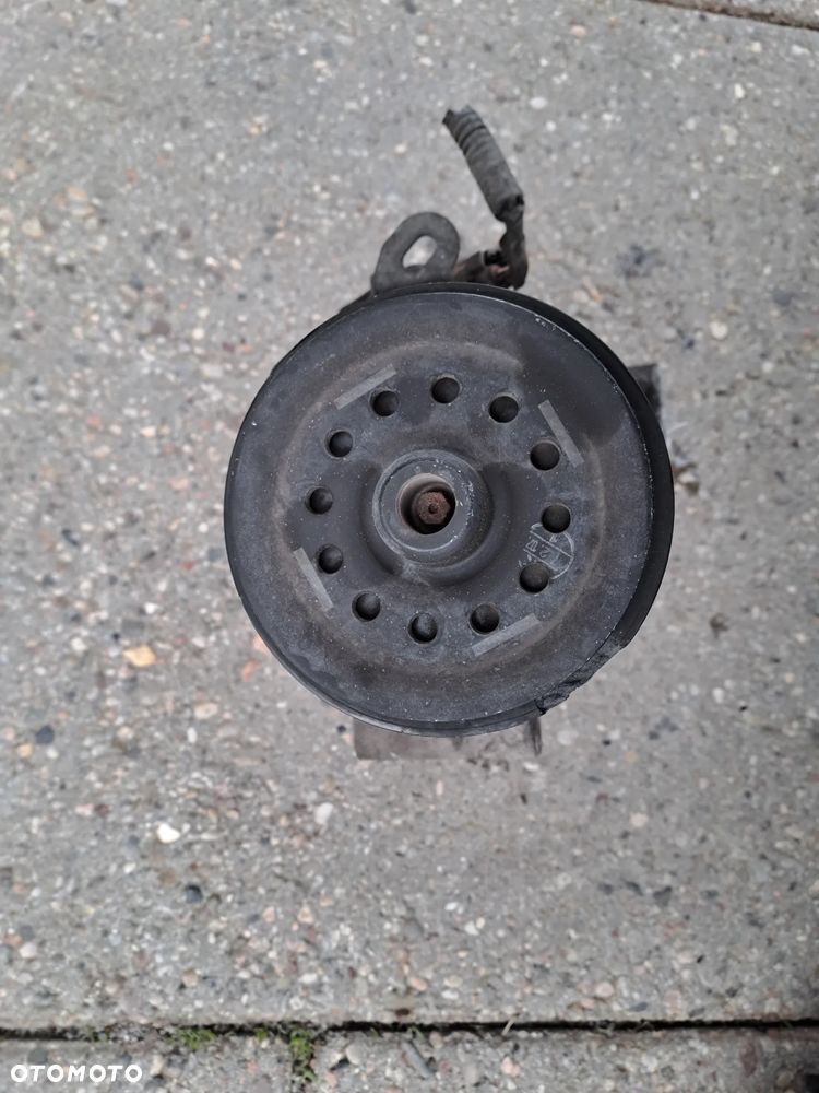 Toyota Yaris II P9 2005-2011r. 1.0 VVT-i kompresor klimatyzacji Denso 5SER09C 447260-2330 - 5