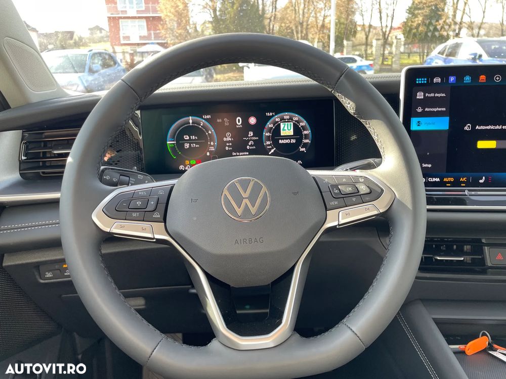 Volkswagen Tayron 1.5 TSI DSG PHEV Life - 24