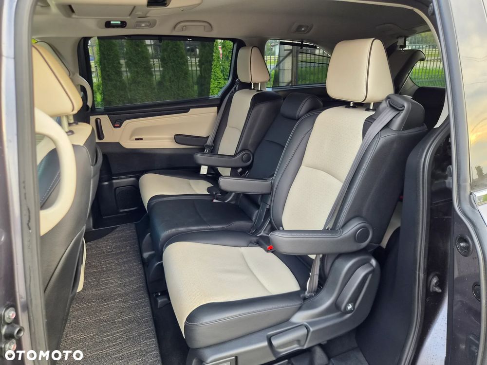 Honda Odyssey - 14