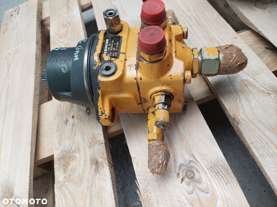 Silnik obrotu Liebherr R900 FMF 032 [HYD 21063] - 6
