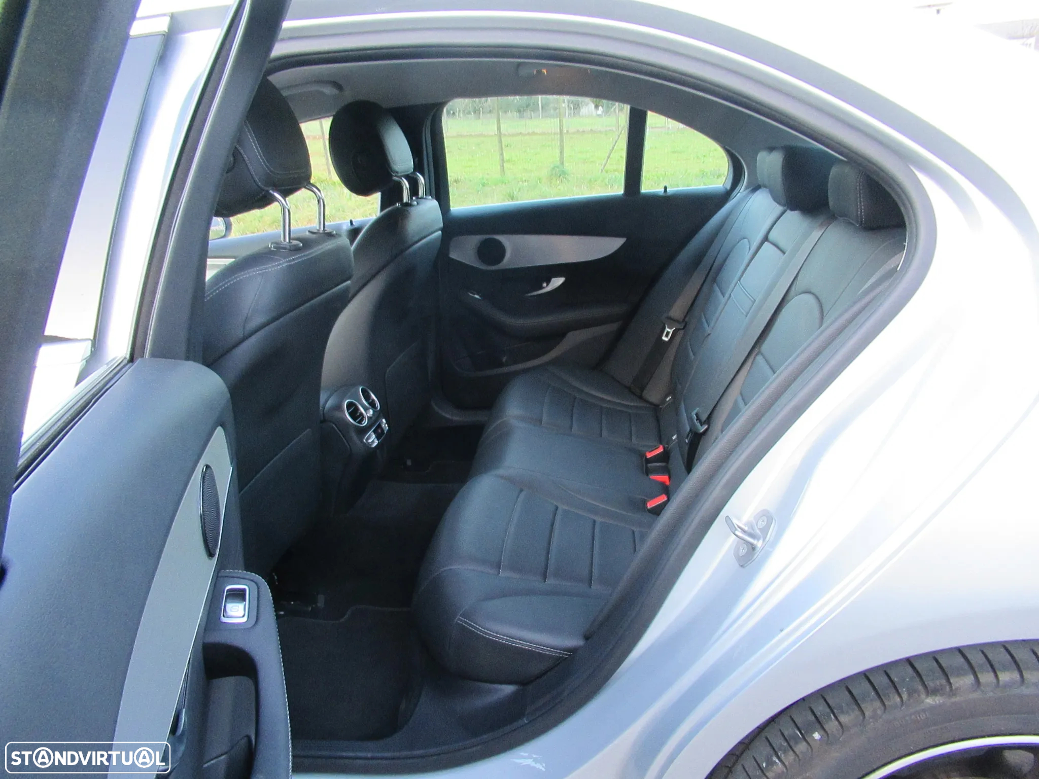 Mercedes-Benz C 200 d Business Solutions - 37