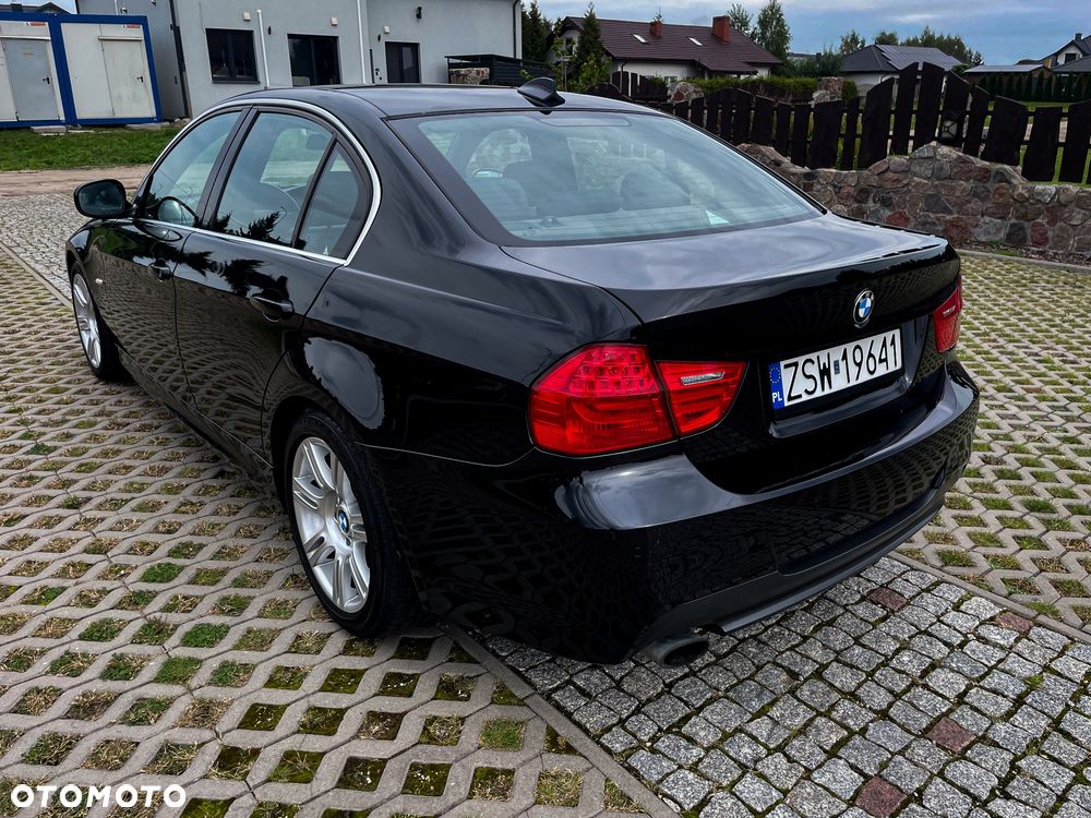 BMW Seria 3 318i Edition Sport - 6