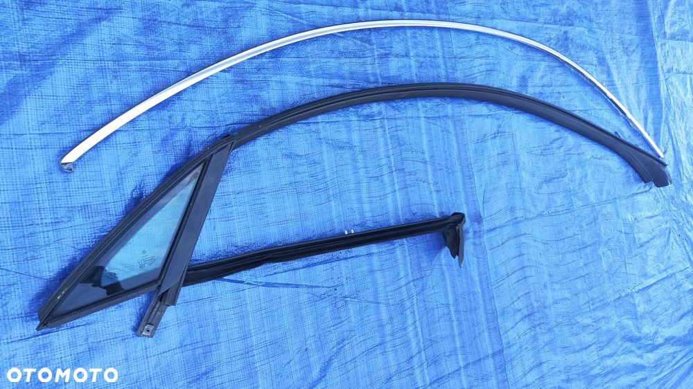 LISTWA USZCZELKA KAROSERYJNA DACHOWA BOCZNA PRAWA ZGRANIAJĄCA USZCZELKA DRZWI SZYBA KOMPLET ZESTAW MERCEDES W207 LIFT COUPE - 7