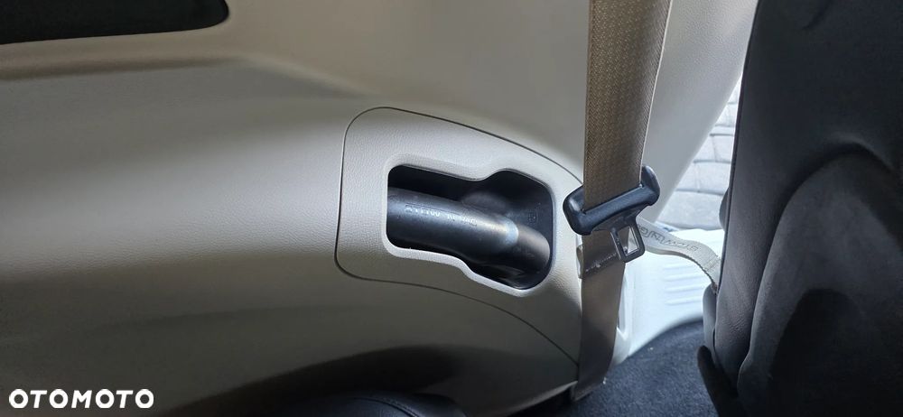 Chrysler Pacifica - 30