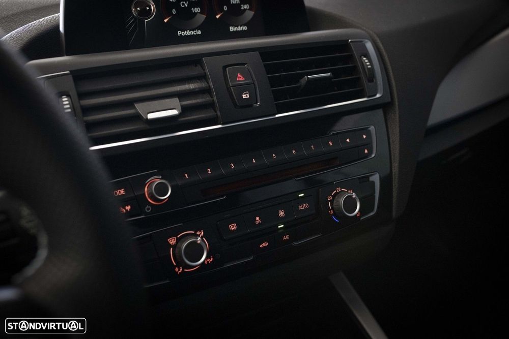 BMW 218 i Coupe Pack M - 25