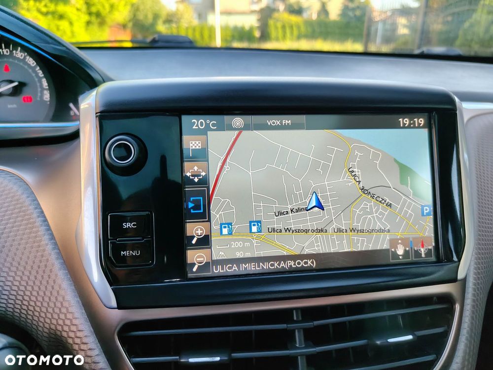 Peugeot 2008 PureTech 110 Stop&Start Allure - 26